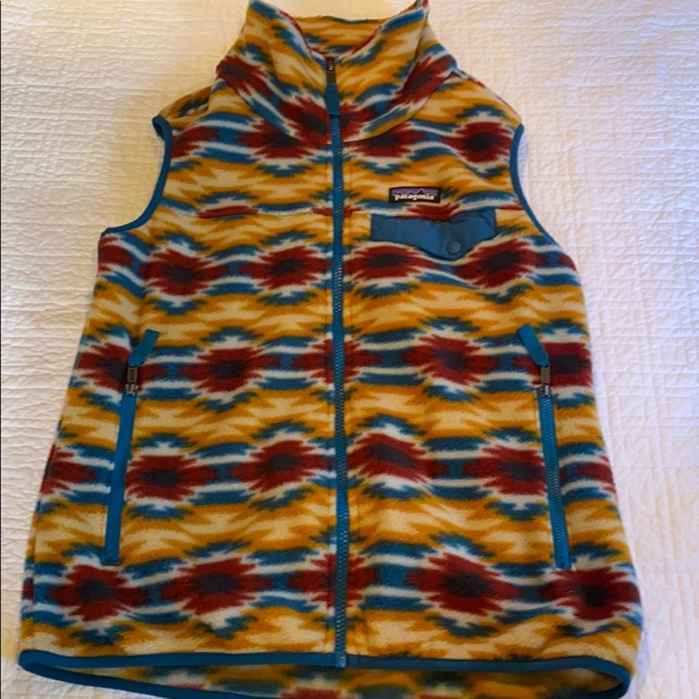 EUC PATAGONIA aztec vest size small